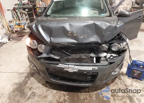 2013 Chevrolet Sonic Lt Auto z USA, uszkodzony, nr VIN 1G1JC5SH1D4138178